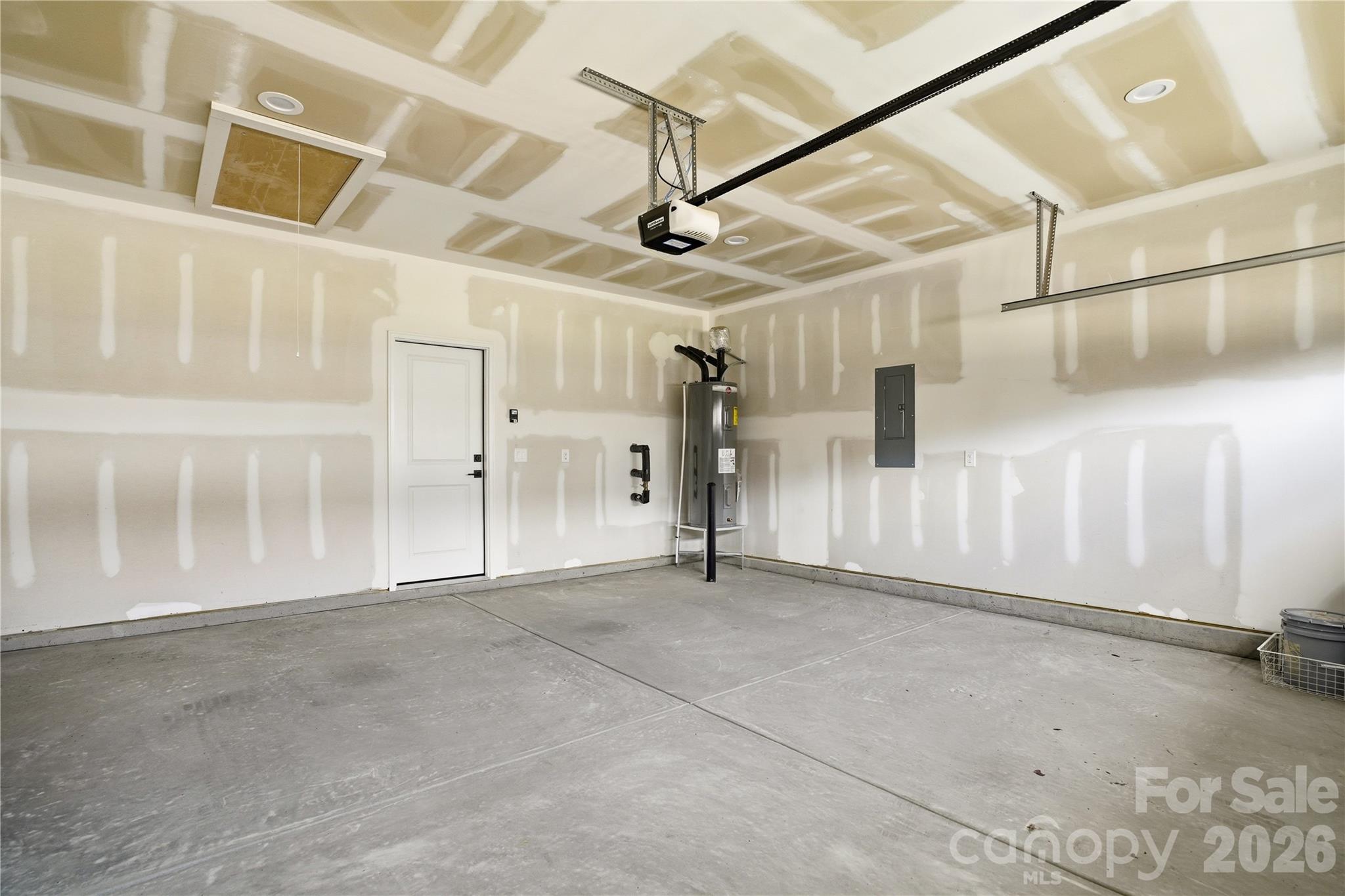 5562 Caneel Lane Denver, NC 28037 - Photo 33 of 44 a view of a garage