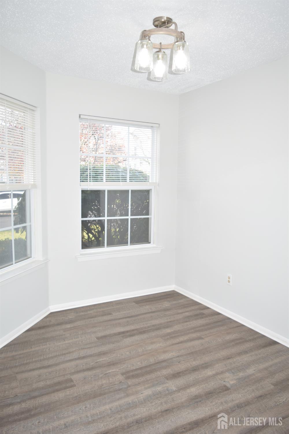 354 Lunar Road Piscataway, NJ 08854 - Photo 10 of 14 Gallery Image 10