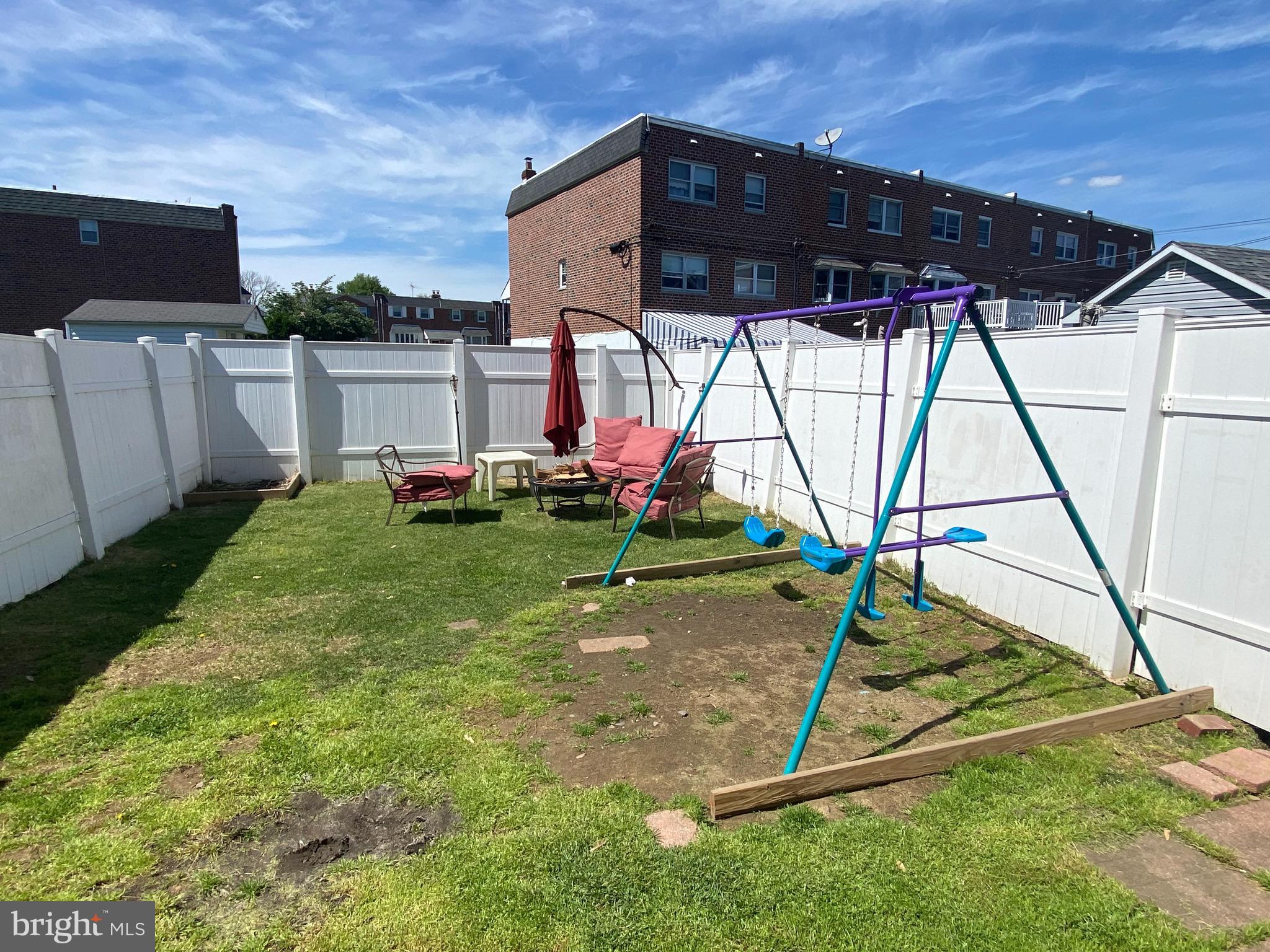 12414 Rambler Road Philadelphia, PA 19154 - Photo 35 of 38 private rear yard