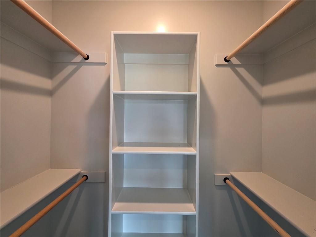 1205 Hampton Drive Raymore, MO 64083 - Photo 11 of 49