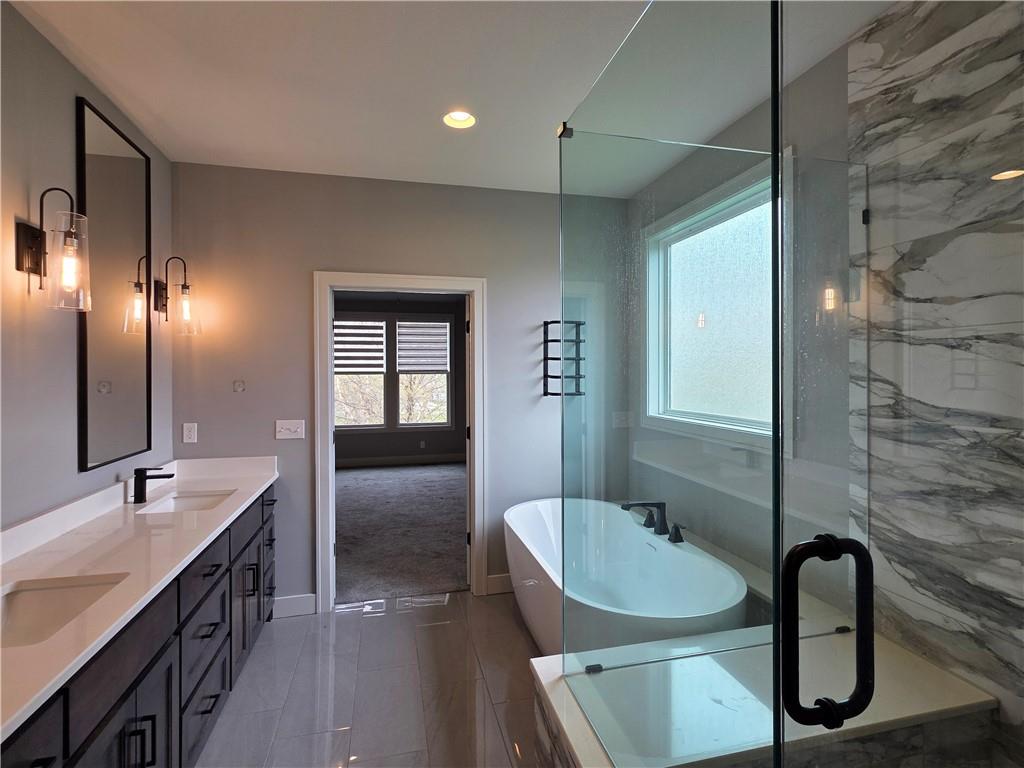 1205 Hampton Drive Raymore, MO 64083 - Photo 16 of 49