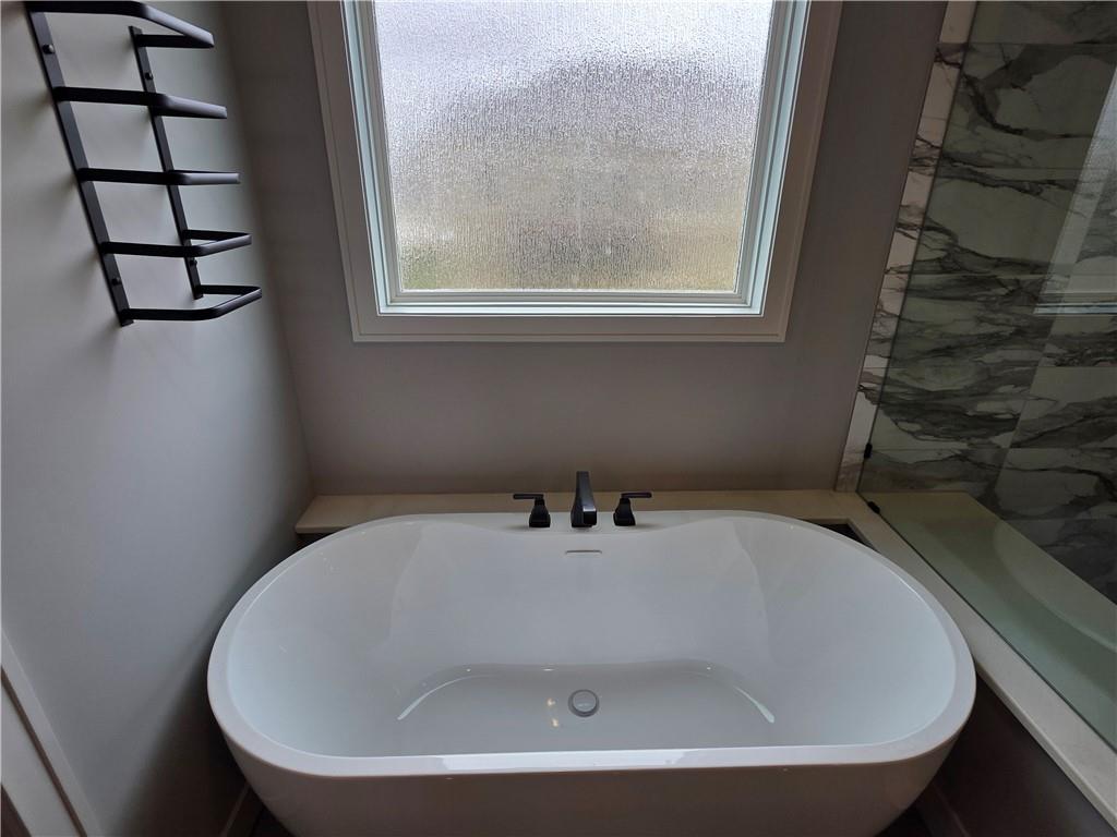 1205 Hampton Drive Raymore, MO 64083 - Photo 19 of 49