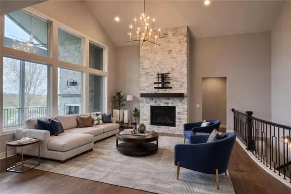 $725,000 | 1205 Hampton Drive, Raymore, MO 64083