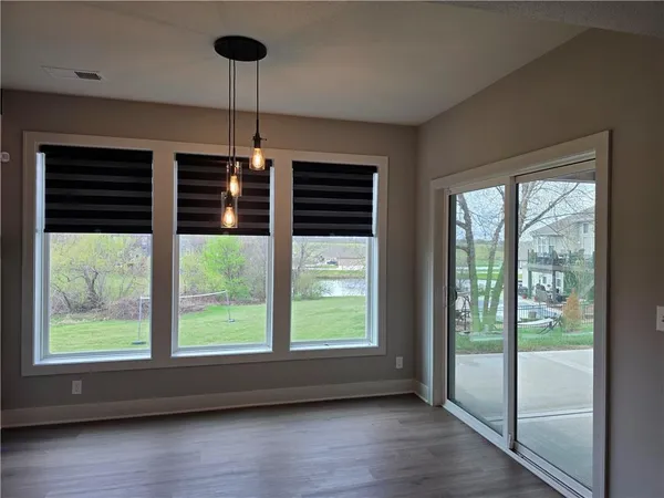 $725,000 | 1205 Hampton Drive, Raymore, MO 64083