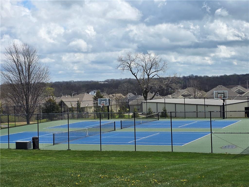 1205 Hampton Drive Raymore, MO 64083 - Photo 47 of 49