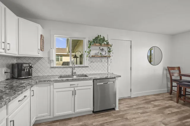 $359,000 | 2906 Regal Avenue, Redding, CA 96002