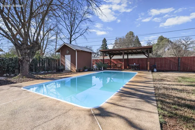 $359,000 | 2906 Regal Avenue, Redding, CA 96002