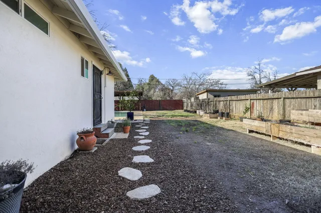 $359,000 | 2906 Regal Avenue, Redding, CA 96002