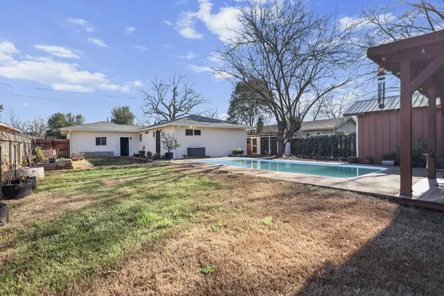 $359,000 | 2906 Regal Avenue, Redding, CA 96002