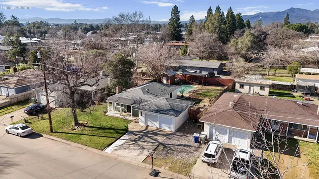 $359,000 | 2906 Regal Avenue, Redding, CA 96002