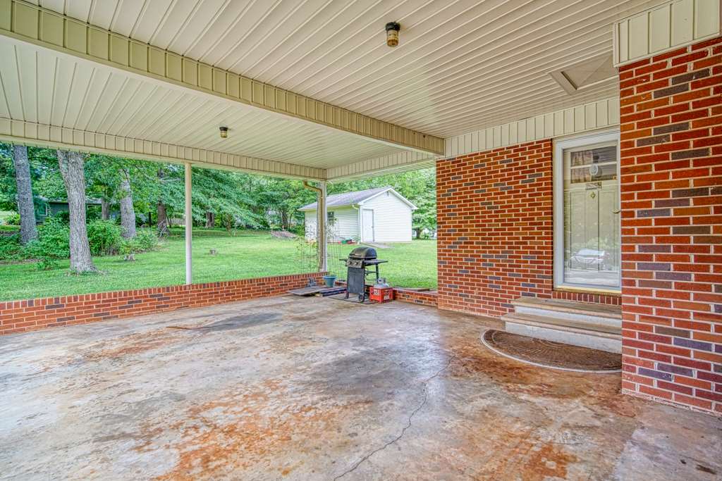 251 Hicks Drive Inman, SC 29349 - Photo 23 of 26 Gallery Image 23