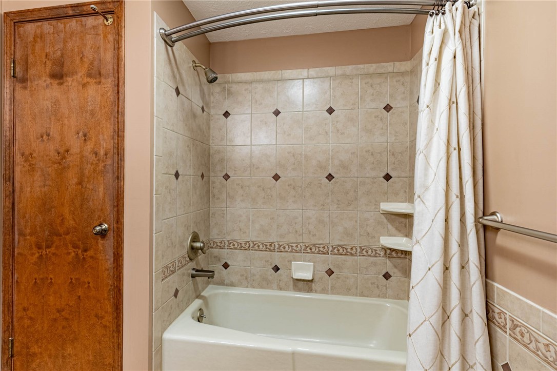 254 Mobile Drive Greece, NY 14616 - Photo 26 of 49