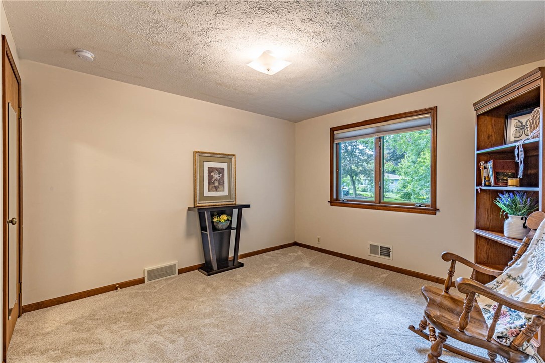 254 Mobile Drive Greece, NY 14616 - Photo 31 of 49