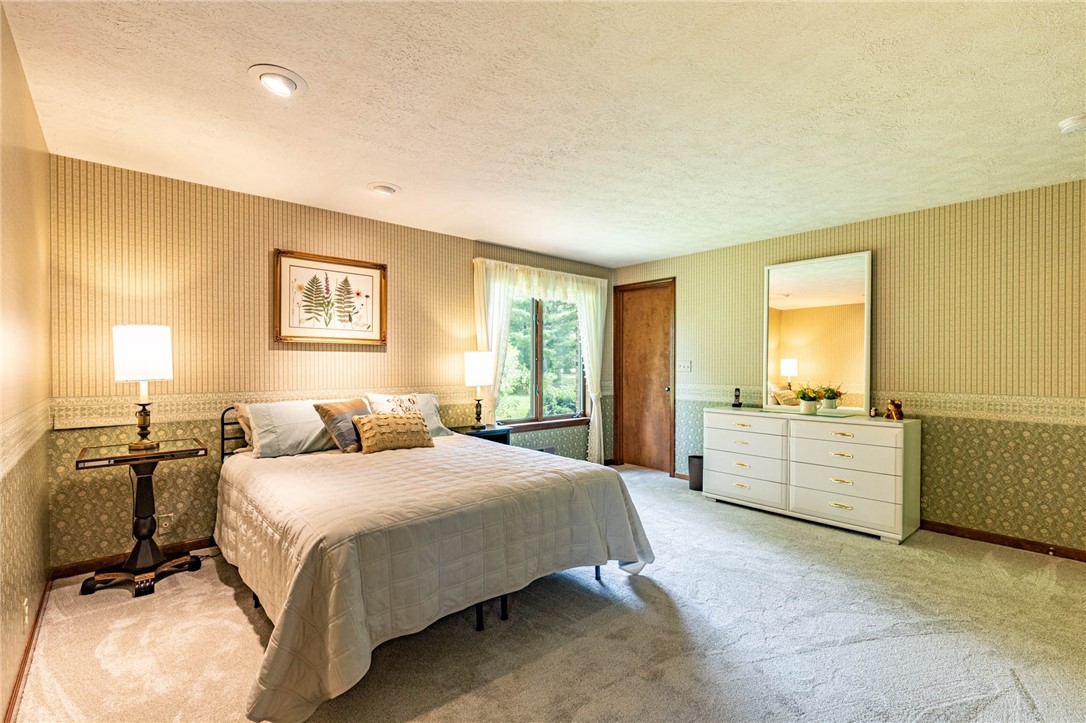 254 Mobile Drive Greece, NY 14616 - Photo 33 of 49