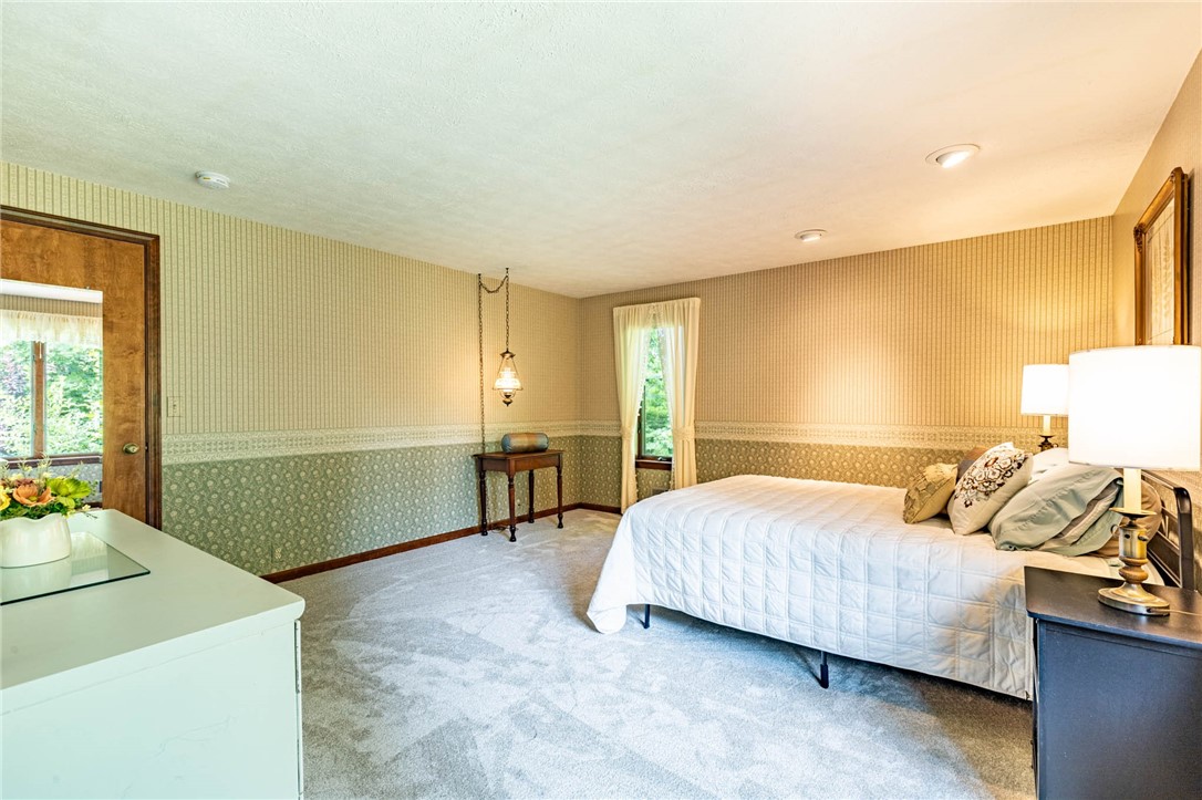 254 Mobile Drive Greece, NY 14616 - Photo 35 of 49