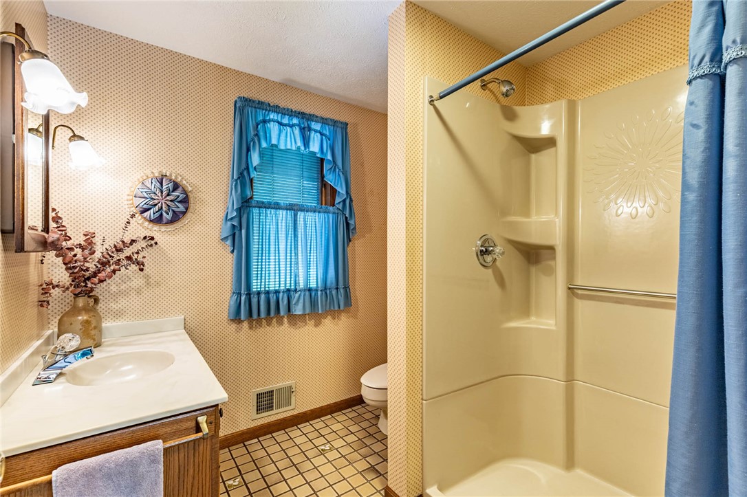 254 Mobile Drive Greece, NY 14616 - Photo 9 of 49