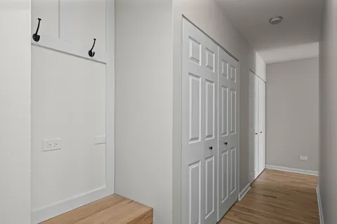 $265,000 | 2411 North Kennicott Drive, Unit 2B, Arlington Heights, IL 60004