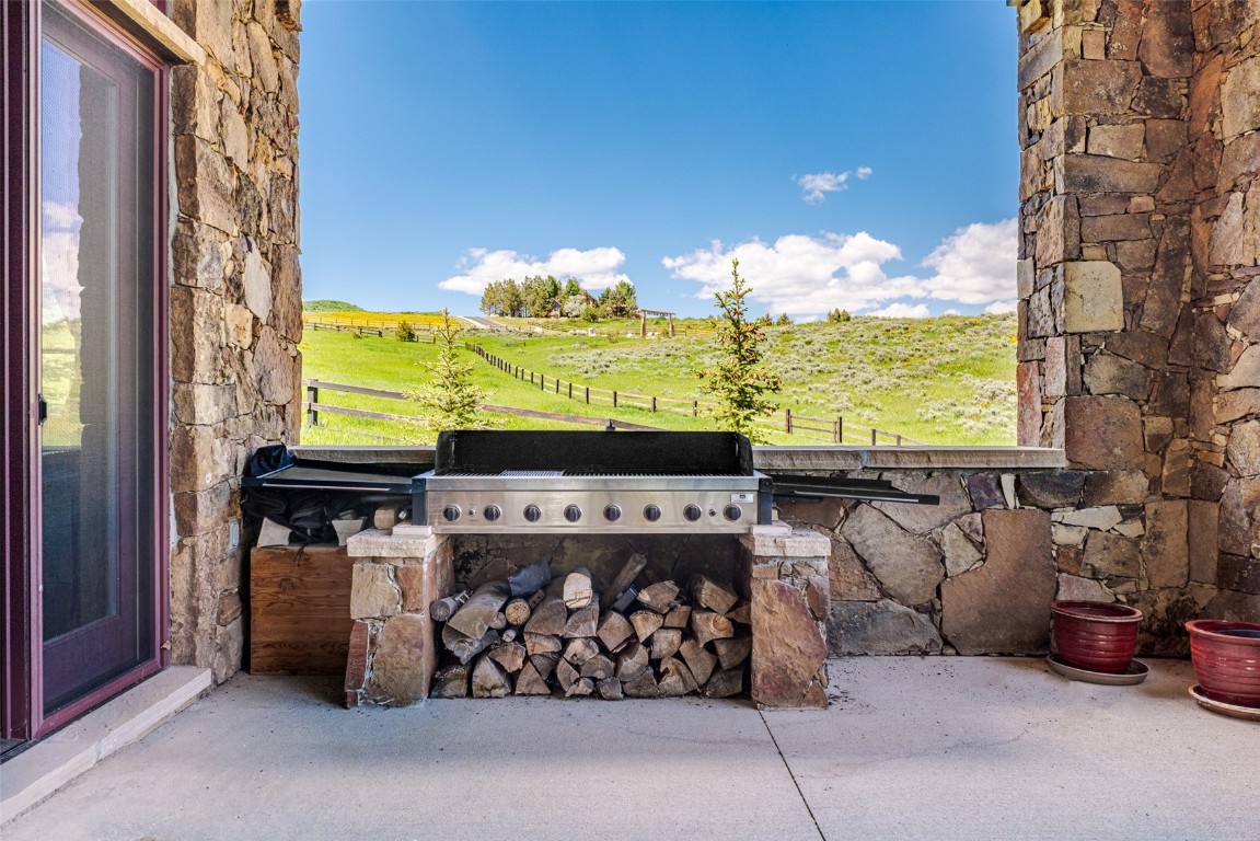 30855 Emerald Ridge Steamboat Springs, CO 80487 - Photo 17 of 50 a room with fireplace