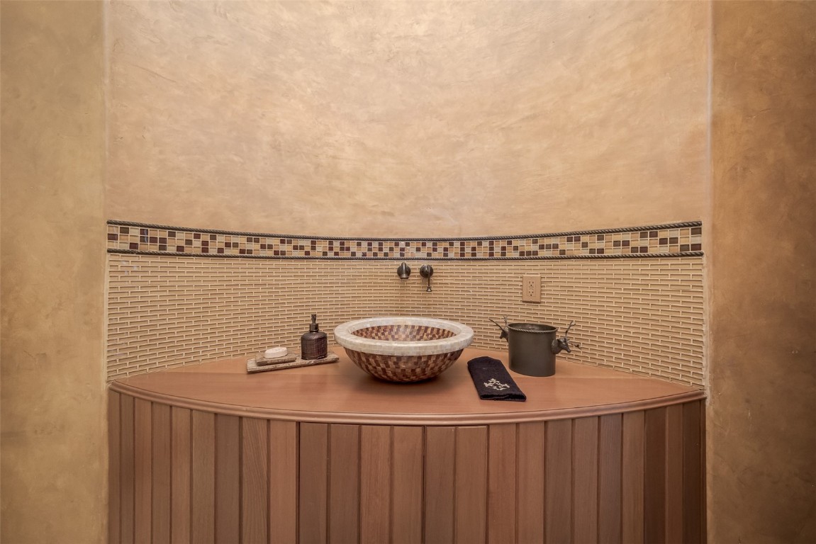 30855 Emerald Ridge Steamboat Springs, CO 80487 - Photo 21 of 50 a picture of table and chair