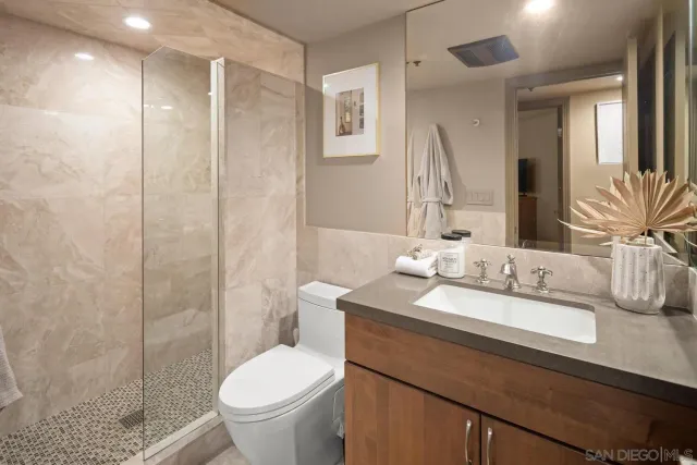 $1,799,900 | 1221 Parker Place, Unit 15, San Diego, CA 92109