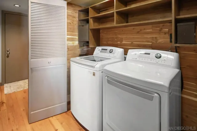 $1,799,900 | 1221 Parker Place, Unit 15, San Diego, CA 92109