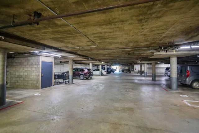 $1,799,900 | 1221 Parker Place, Unit 15, San Diego, CA 92109