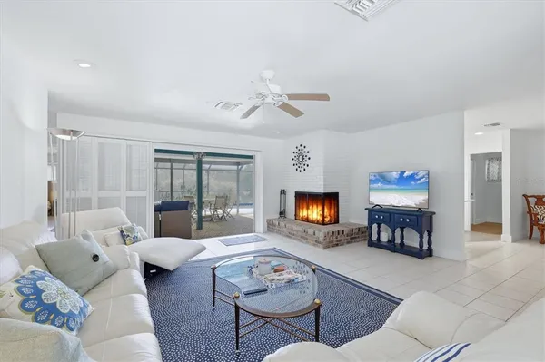 $4,800 | 616 Lyons Lane, Longboat Key, FL 34228