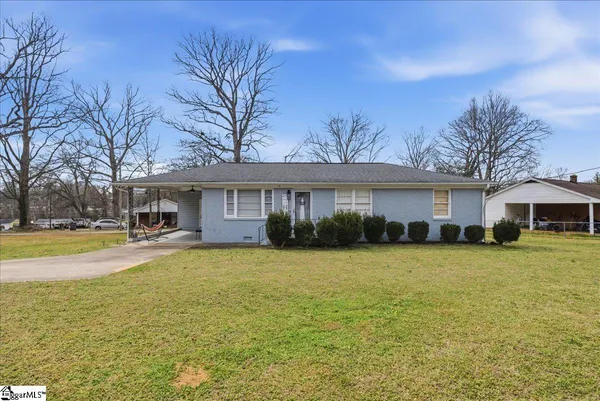 $285,900 | 22 Ray Street, Greenville, SC 29611