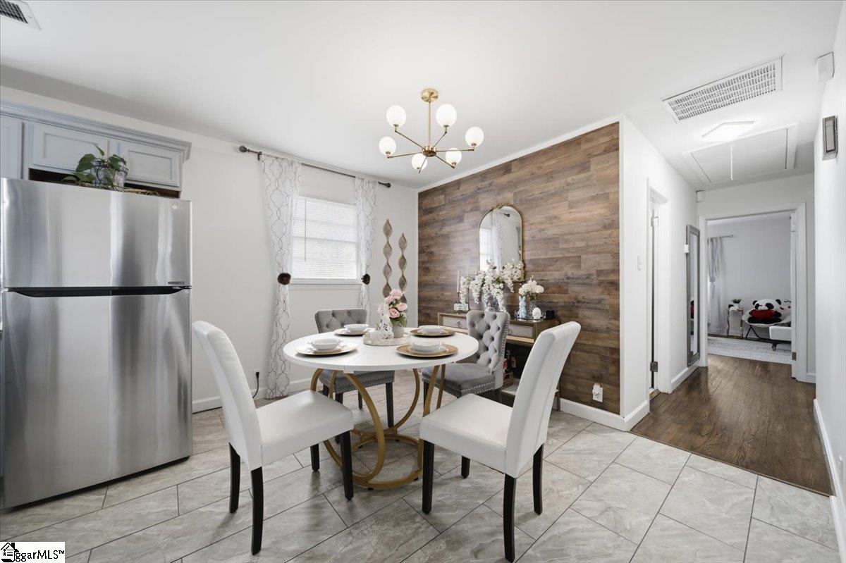 22 Ray Street Greenville, SC 29611 - Photo 21 of 34