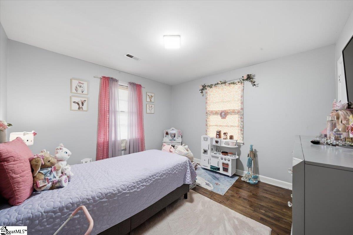 22 Ray Street Greenville, SC 29611 - Photo 7 of 34