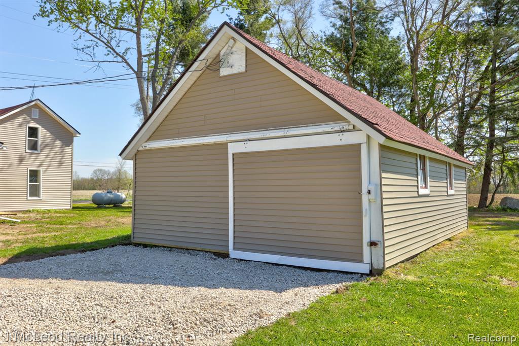 7016 East Dodge Road Mount Morris, MI 48458 - Photo 38 of 67