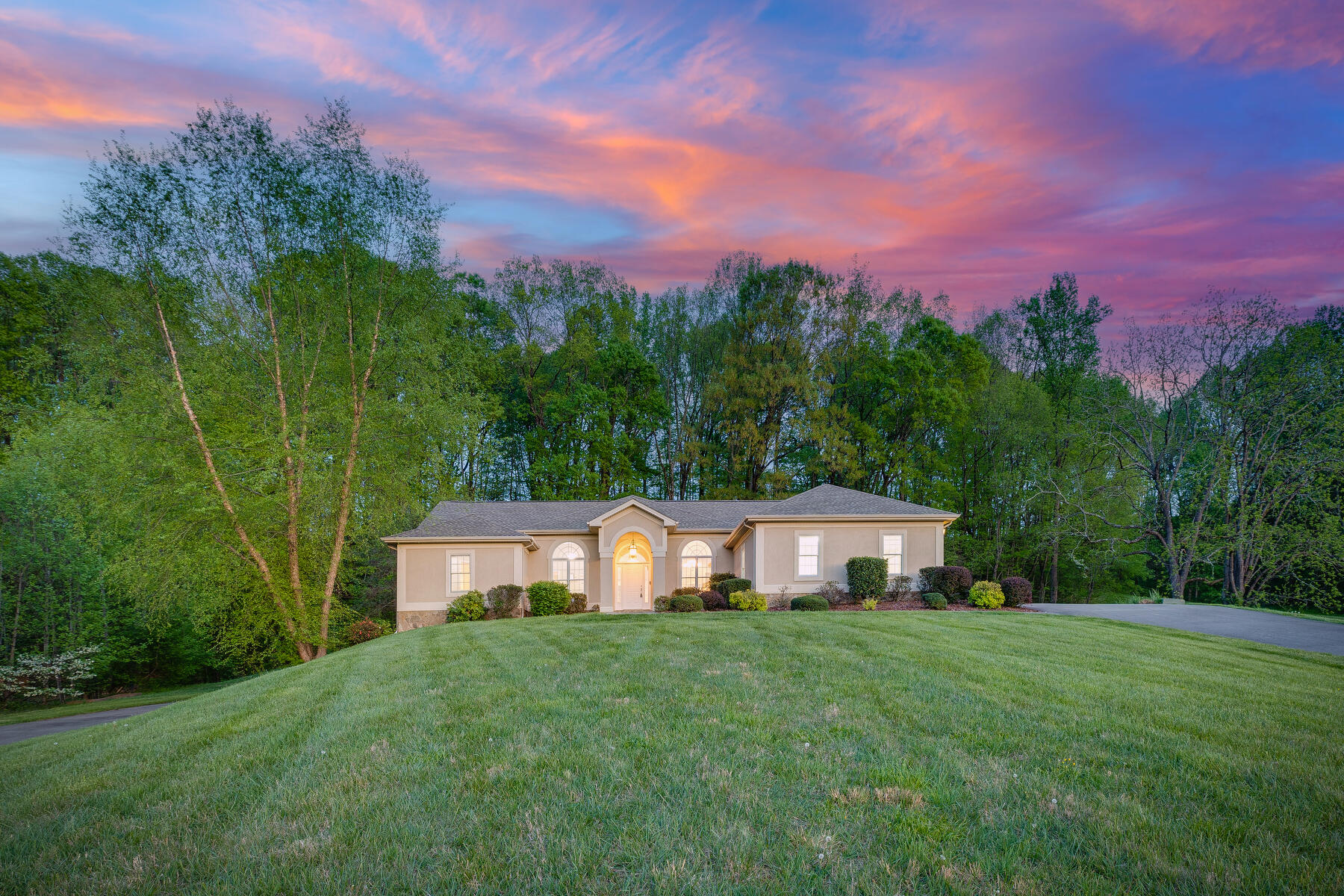 231 Hales Road Jonesborough, TN 37659 - Photo 2 of 71 201