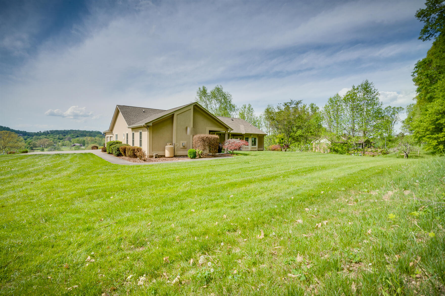 231 Hales Road Jonesborough, TN 37659 - Photo 52 of 71 049