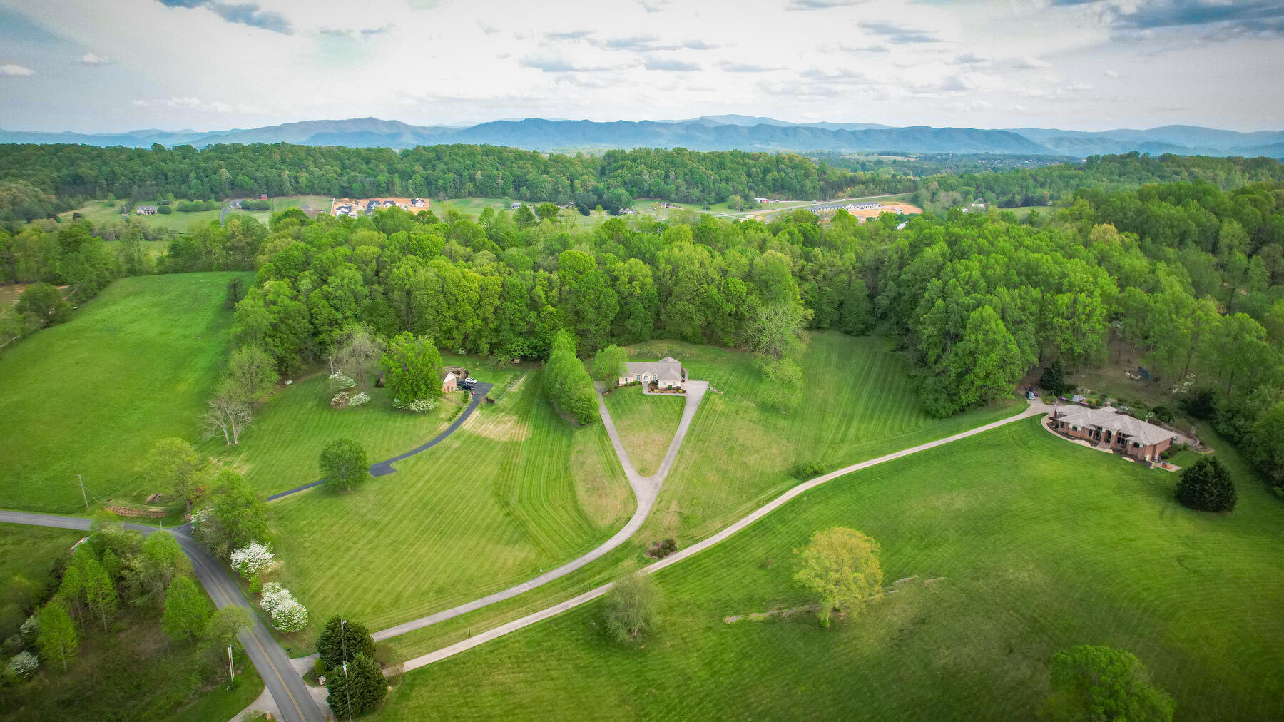 231 Hales Road Jonesborough, TN 37659 - Photo 59 of 71 105