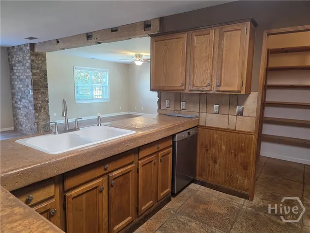 $1,900 | 310 West 5th Street, Unit A, Rincon, GA 31326