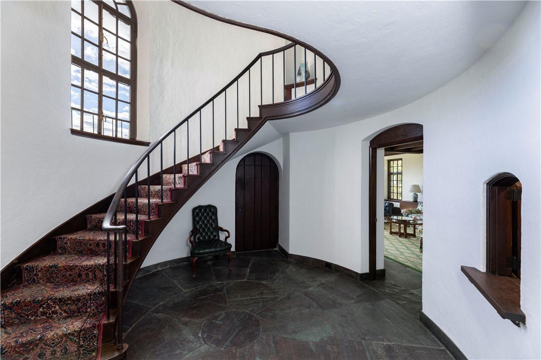 2180 Tower Hill Road North Kingstown, RI 02874 - Photo 14 of 50