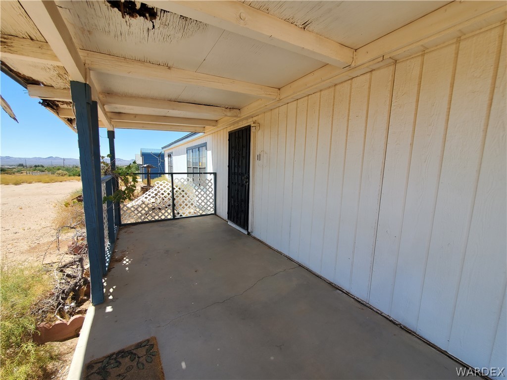 3276 North Hunt Road Golden Valley, AZ 86413 - Photo 8 of 30