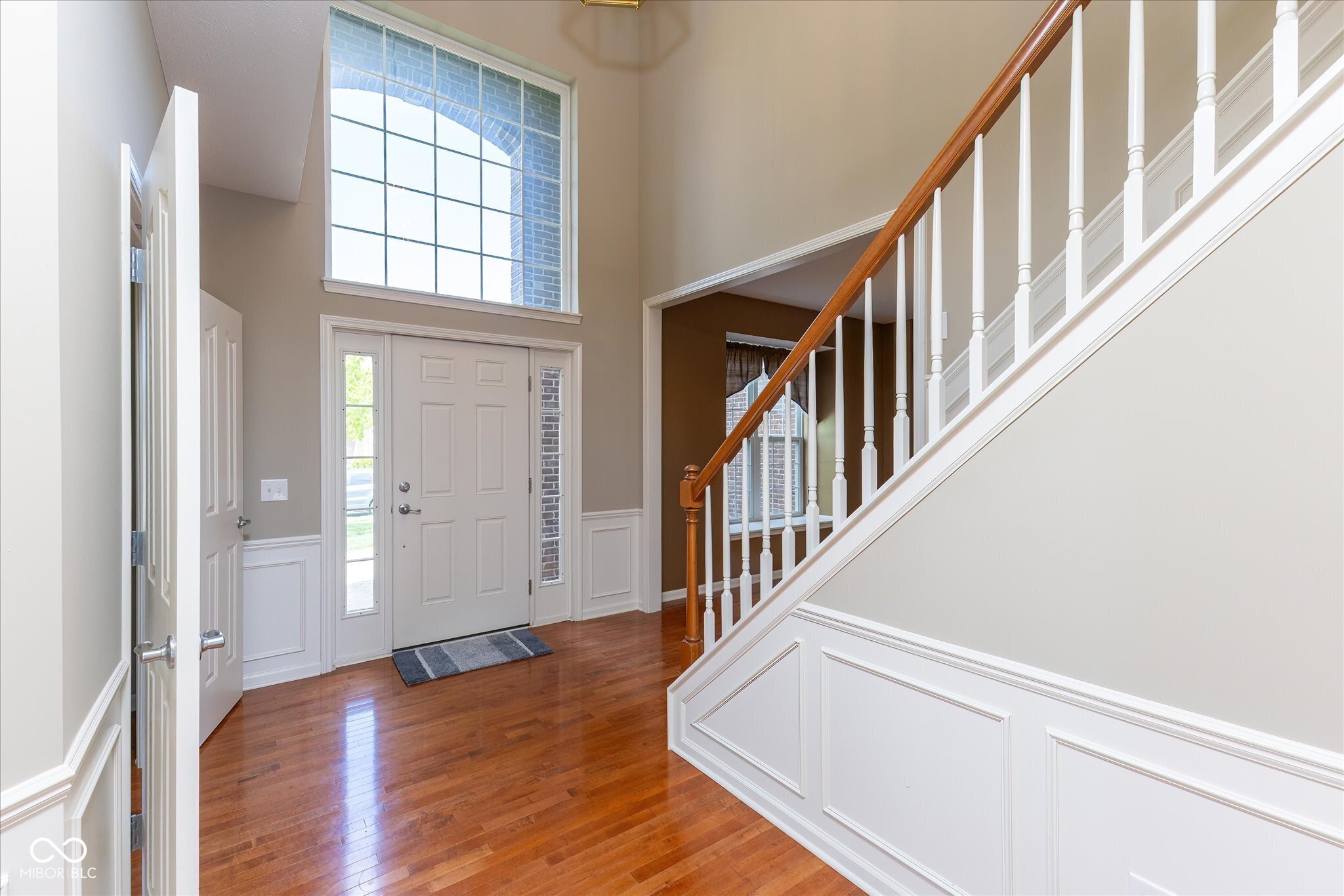 13061 Witherbee Lane Fishers, IN 46037 - Photo 4 of 54