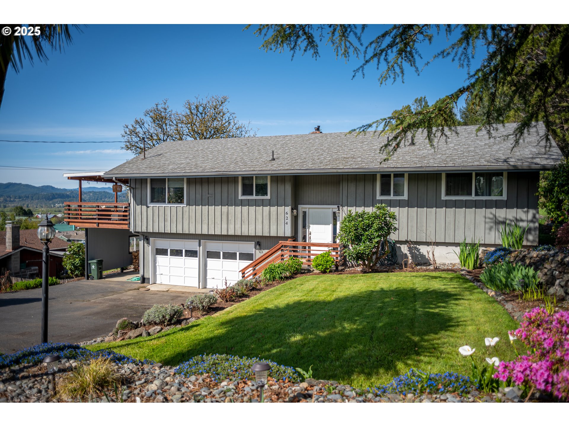 624 Bender Street Myrtle Point, OR 97458 - Photo 1 of 42 Gallery Image 1