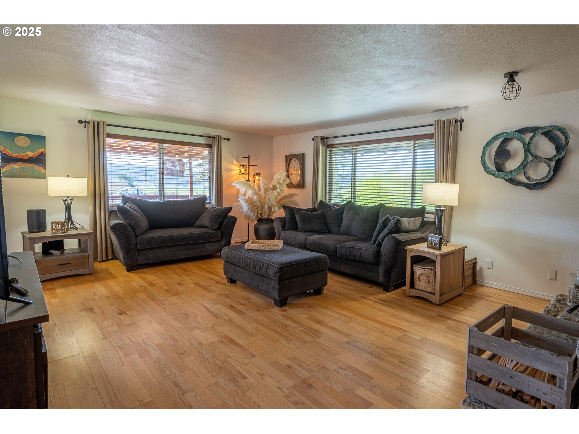 624 Bender Street Myrtle Point, OR 97458 - Photo 8 of 42 Gallery Image 8