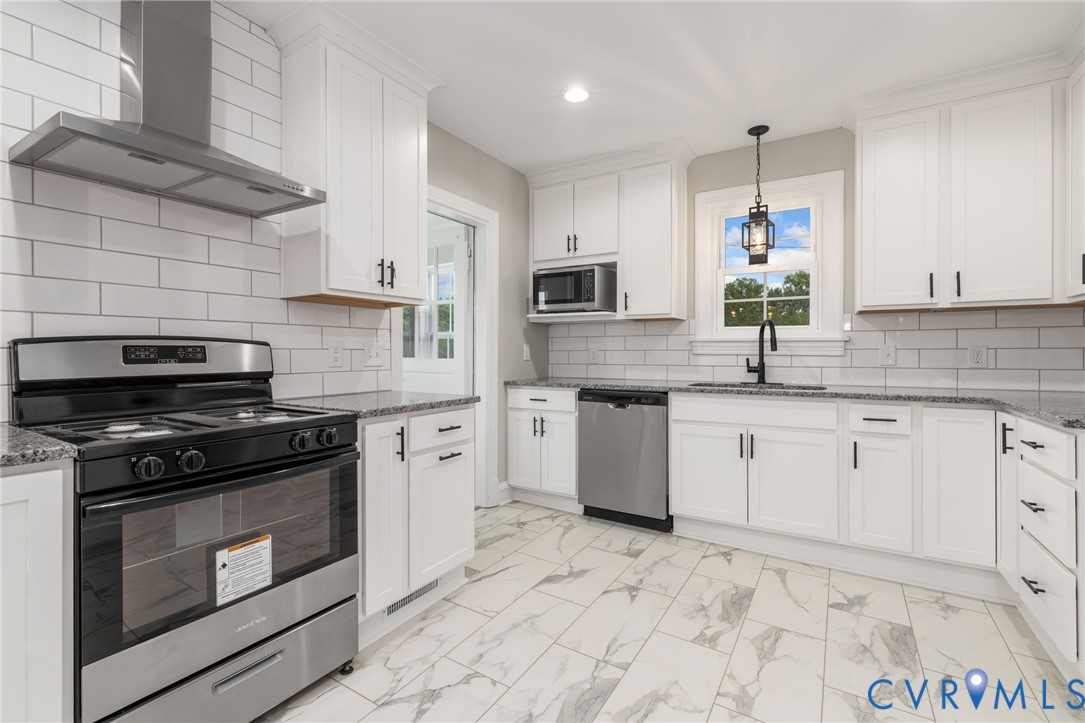 226 Purdy Road Emporia, VA 23847 - Photo 8 of 46