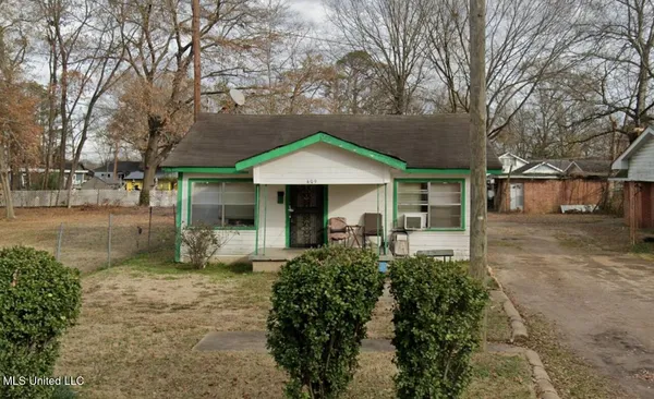 $20,000 | 409 2nd Avenue North, Greenwood, MS 38930