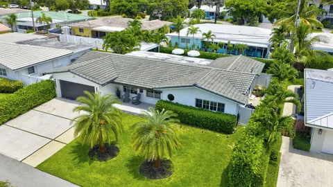 $1,250,000 | 2917 Northeast 35th Court, Lighthouse Point, FL 33064
