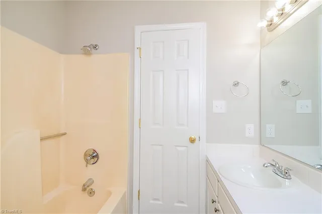 $1,720 | 1716 Carriage Cove Lane, Winston-Salem, NC 27127