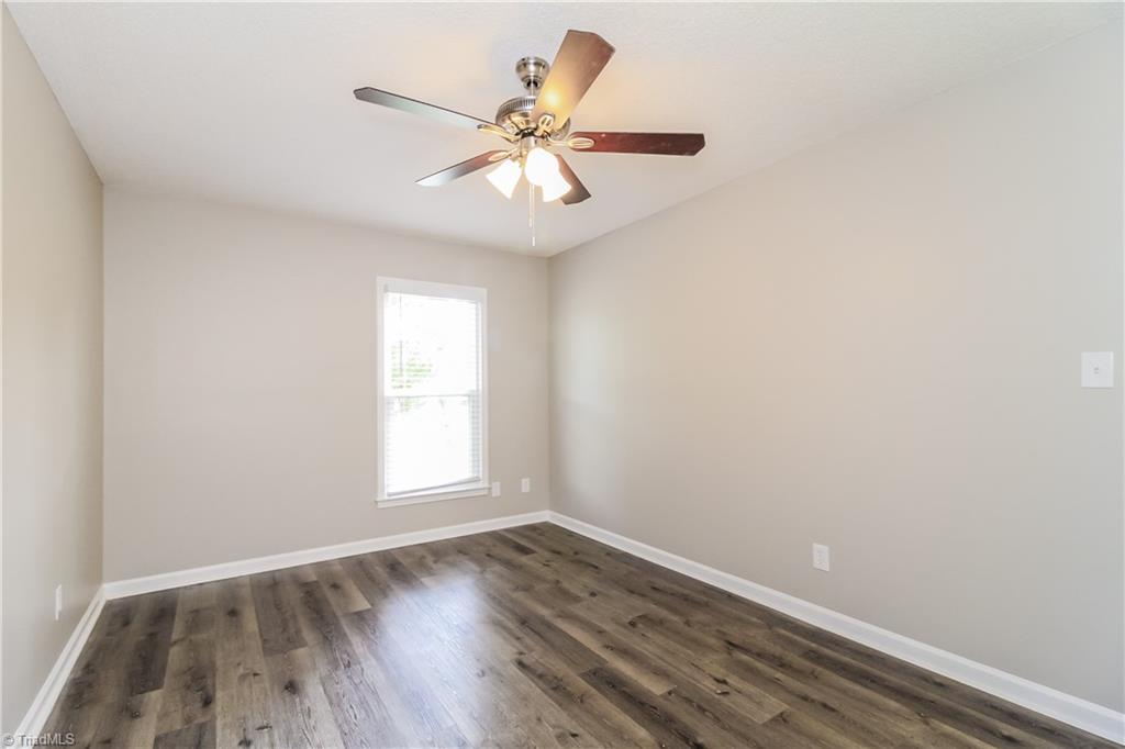 1716 Carriage Cove Lane Winston-Salem, NC 27127 - Photo 9 of 17