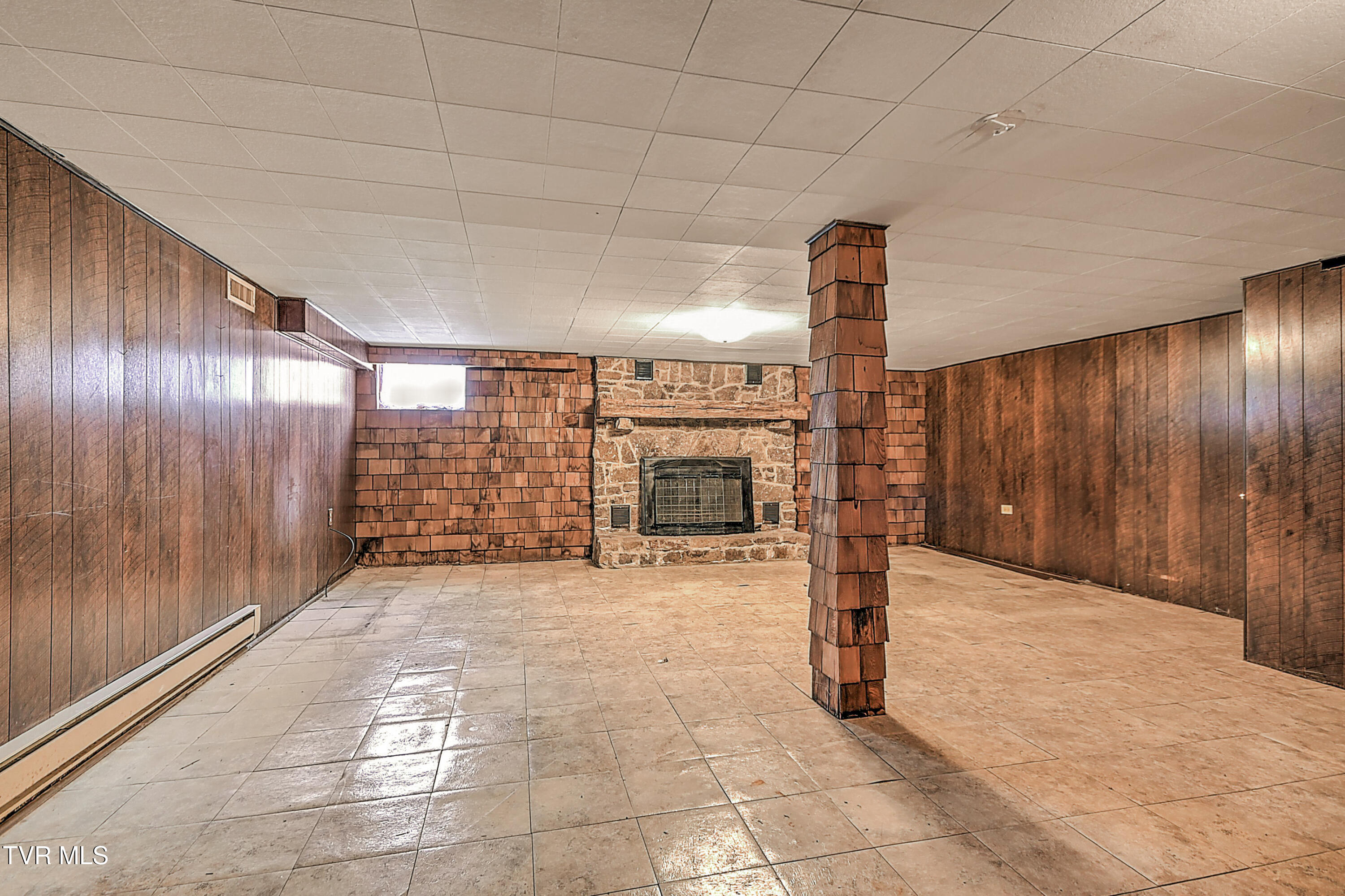 741 Gray Station Road Gray, TN 37615 - Photo 23 of 30 741 Gray Station KG-24