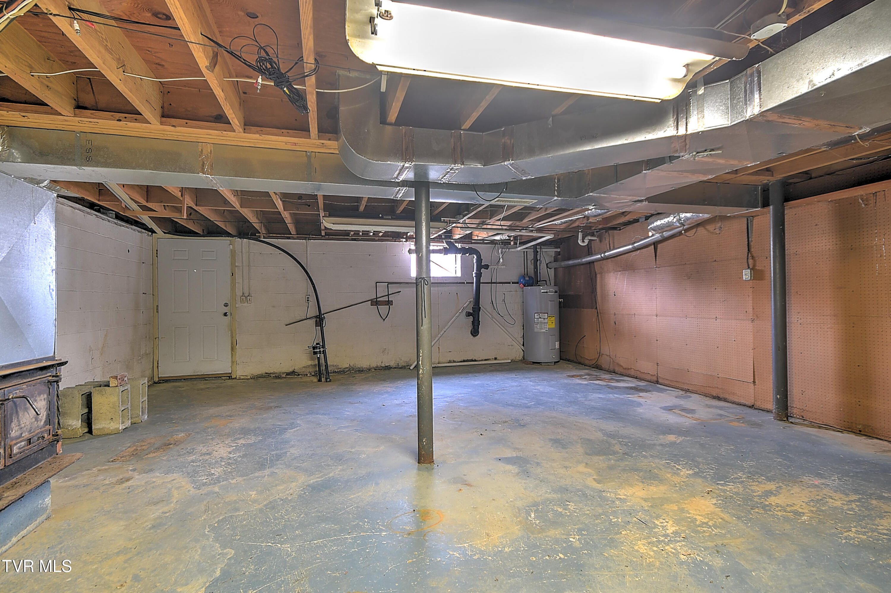 741 Gray Station Road Gray, TN 37615 - Photo 26 of 30 741 Gray Station KG-27