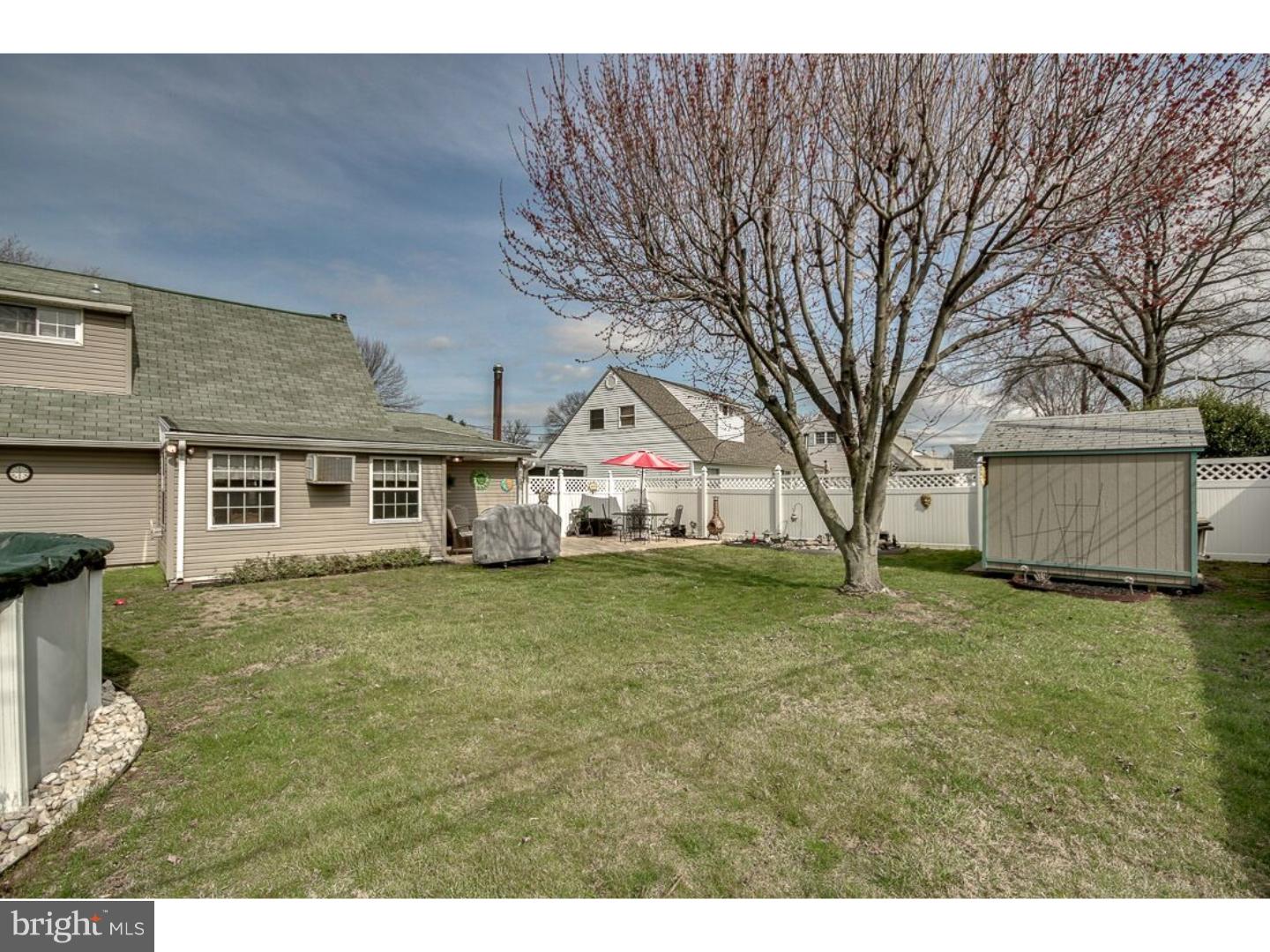 45 Misty Pine Road Levittown, PA 19056 - Photo 2 of 23 Gallery Image 2