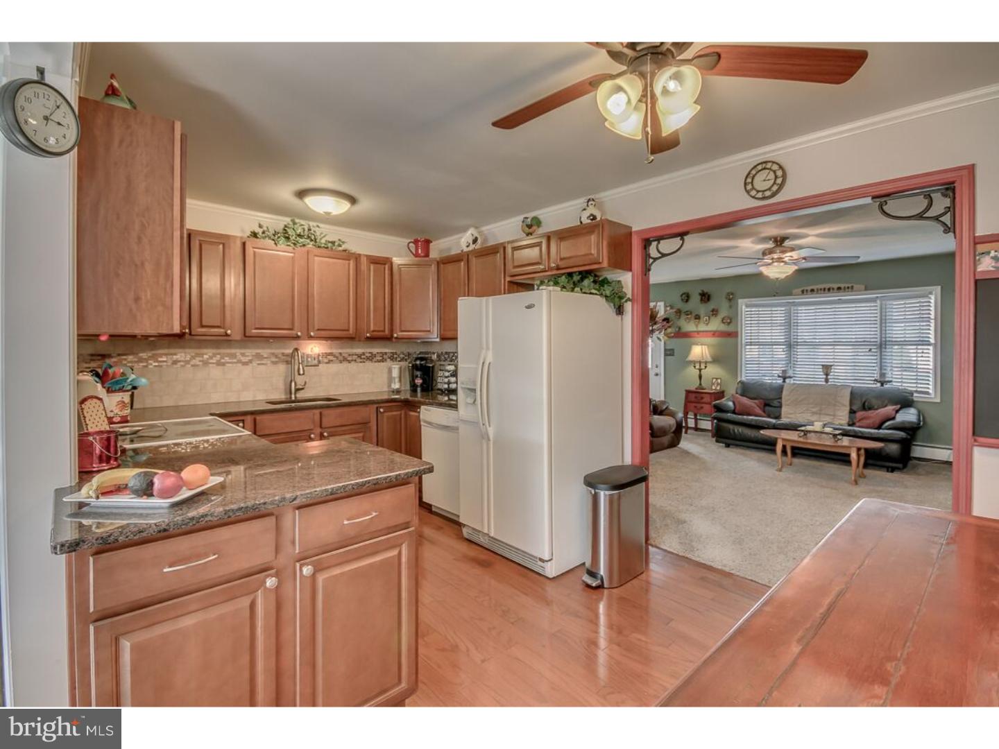 45 Misty Pine Road Levittown, PA 19056 - Photo 9 of 23 Kitchen