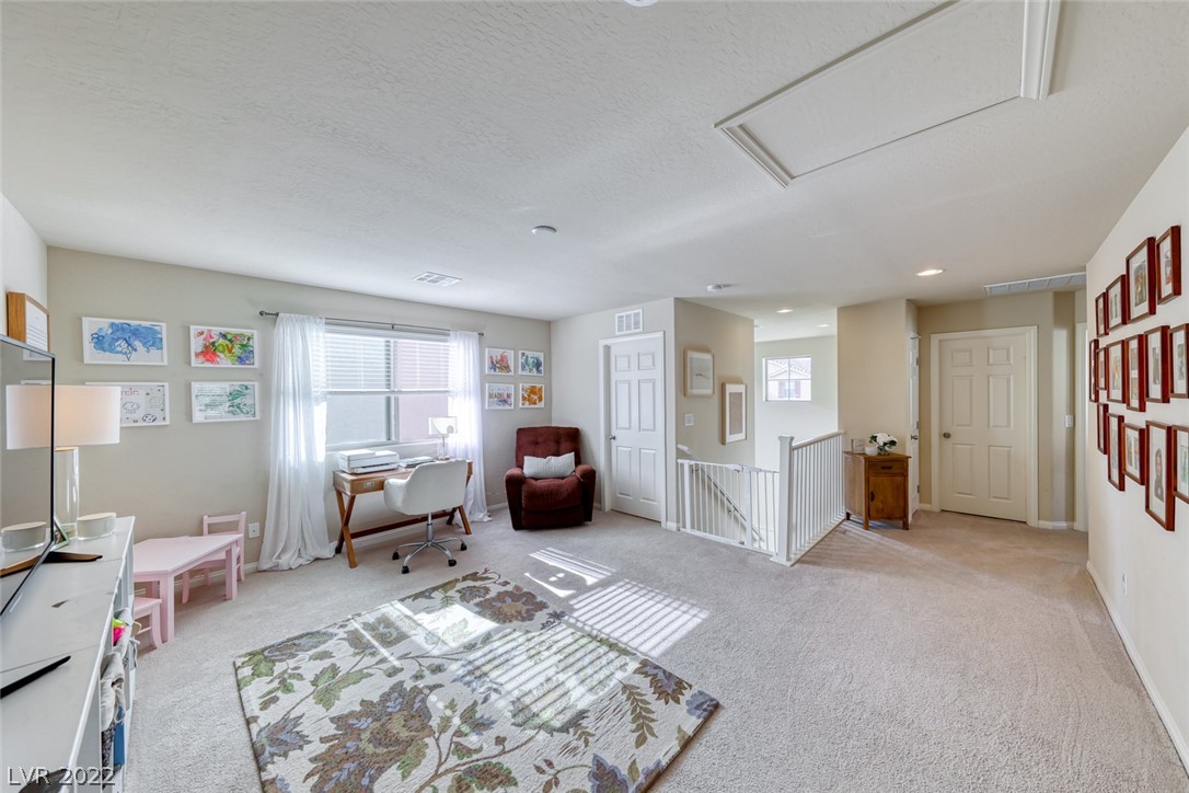 7040 Claythorn Road Las Vegas, NV 89148 - Photo 22 of 40 Gallery Image 22